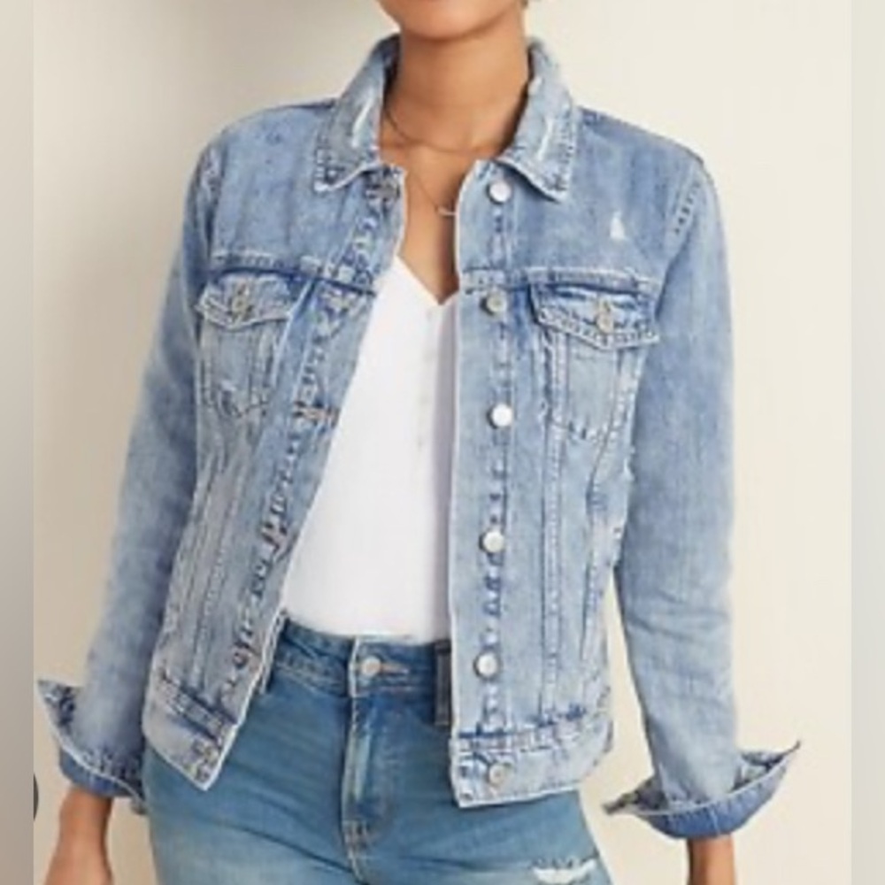 Women’s plus size distressed jean jacket